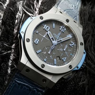 Replica Hublot Big Bang 301.AI.460.RX 1:1 Best Edition V6 Factory Black Ceramic Swiss HUB4100