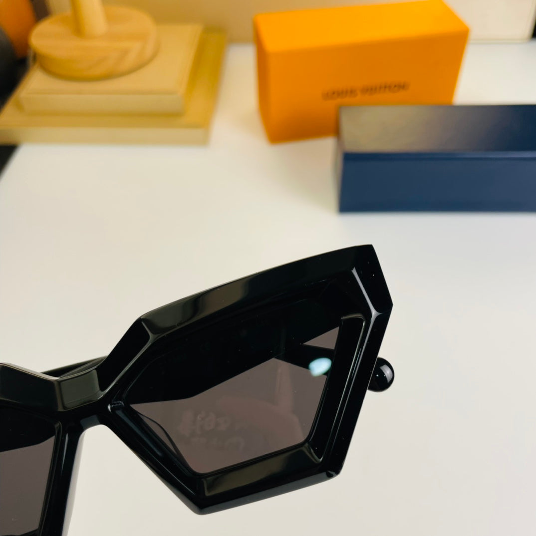 L0vis Vvtt0n Sunglasses