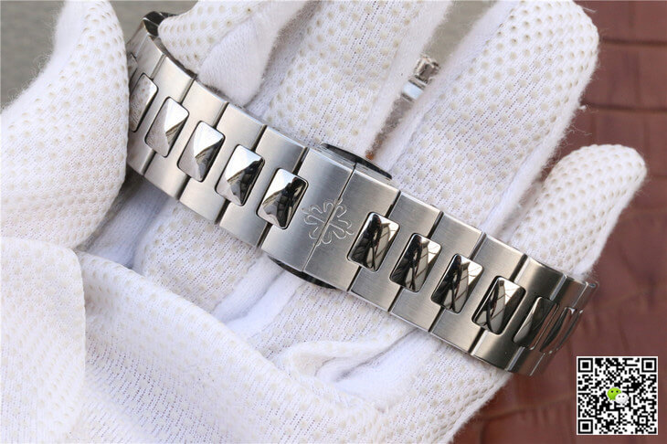 Replica Pat*k Phi1i*pe Nautilus 7118/1A-001 1:1 Best Edition PF Factory Blue Dial