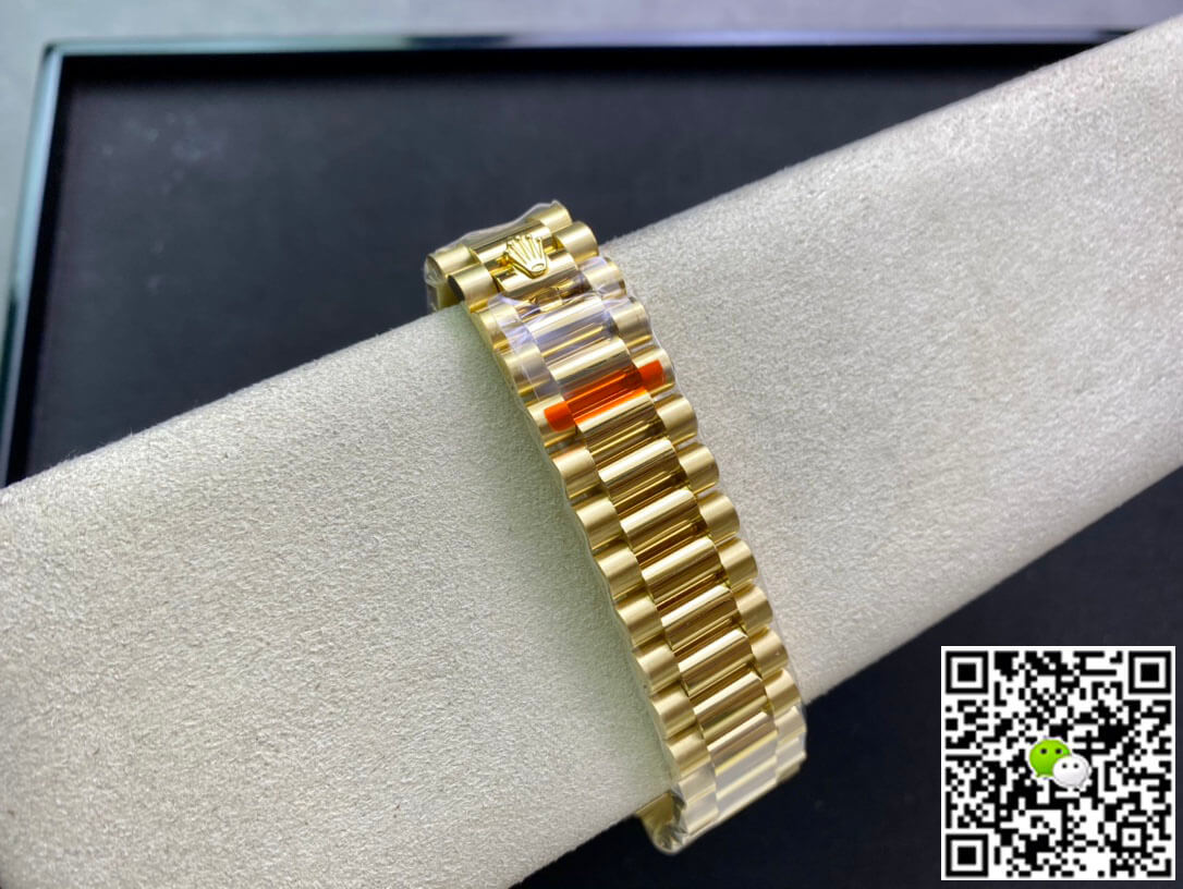 Replica R01ex Day Date 118208 1:1 Best Edition EW Factory Black Dial