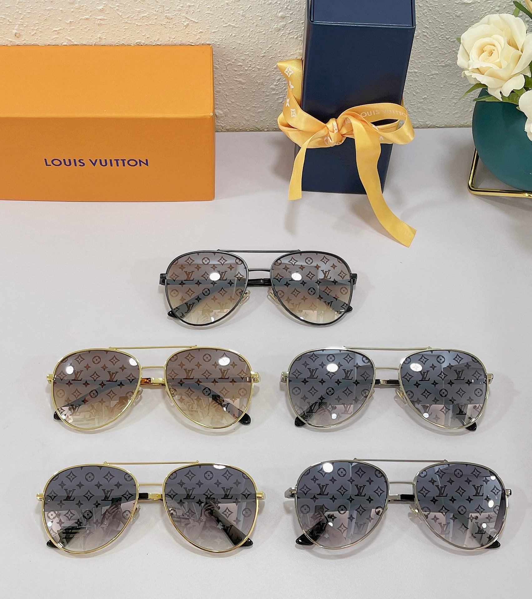 L0vis Vvtt0n Sunglasses