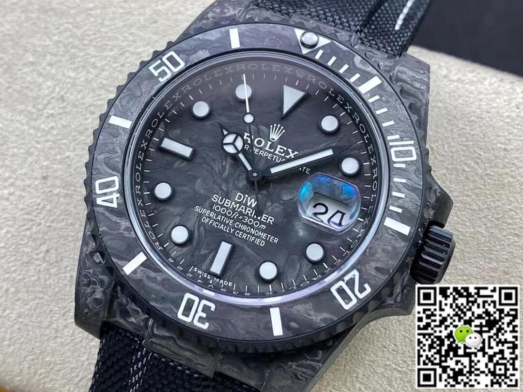 R01ex Submariner Replica 1:1 Best Edition VS Factory DIW Carbon Fiber Dial