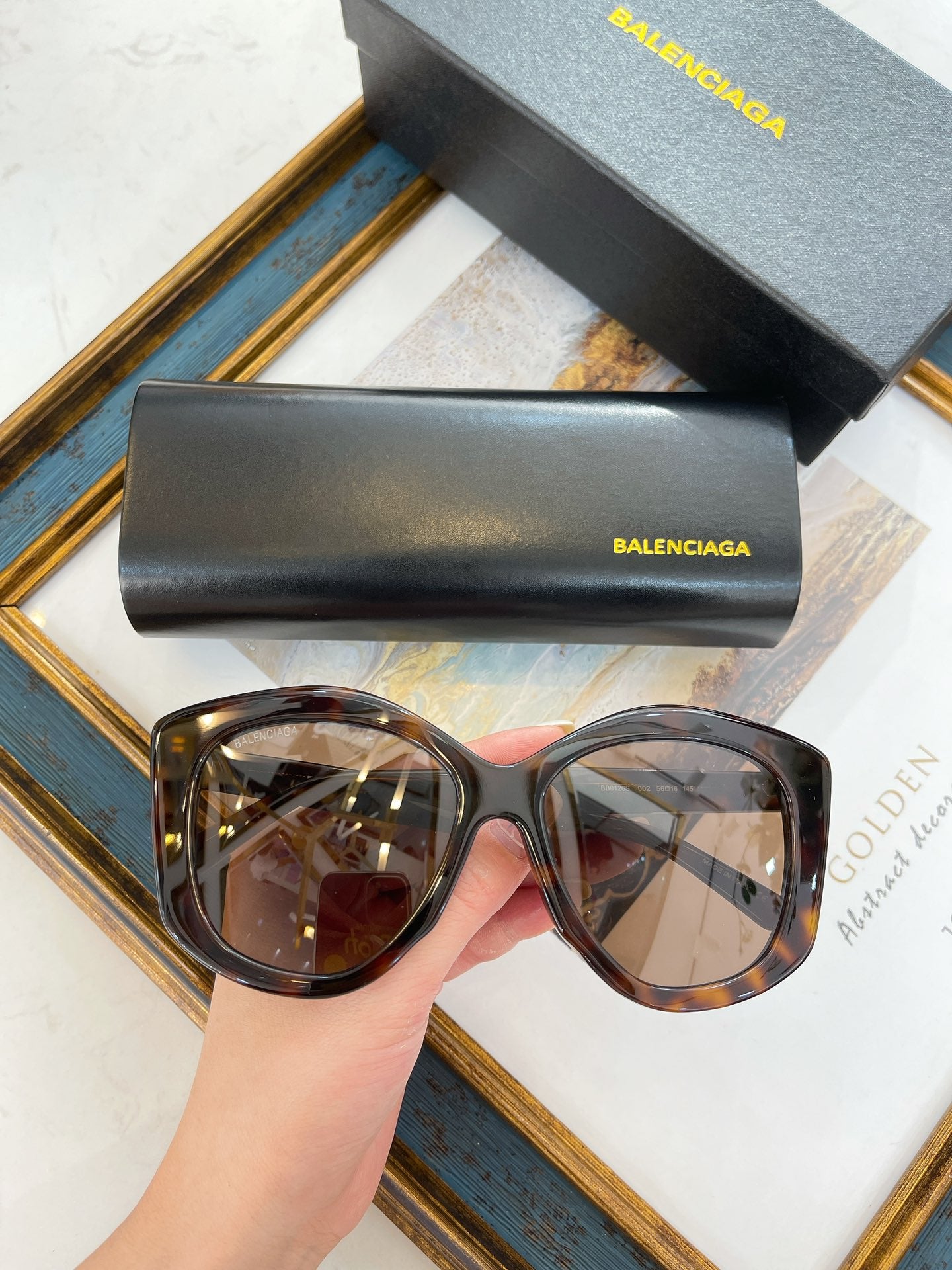 Ba1en*iaga Sunglasses