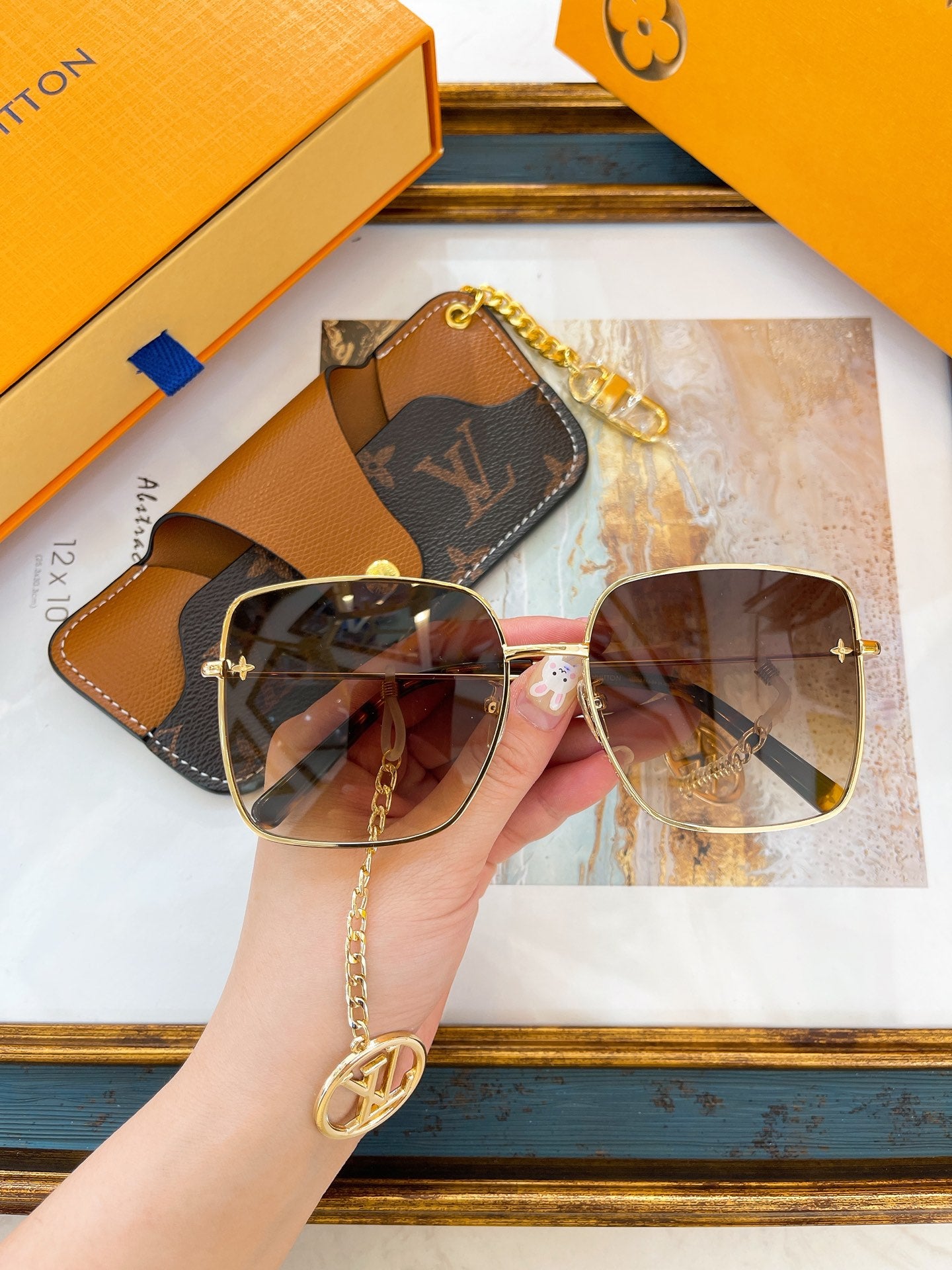 L0vis Vvtt0n Sunglasses