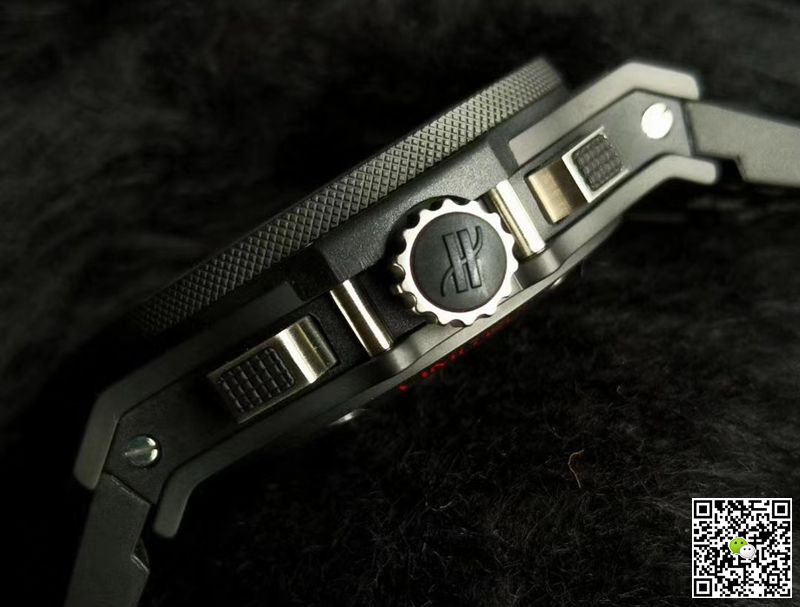 Replica Hublot Big Bang 301.CI.1123.GR 1:1 Best Edition V6 Factory Black Ceramic Swiss HUB4100