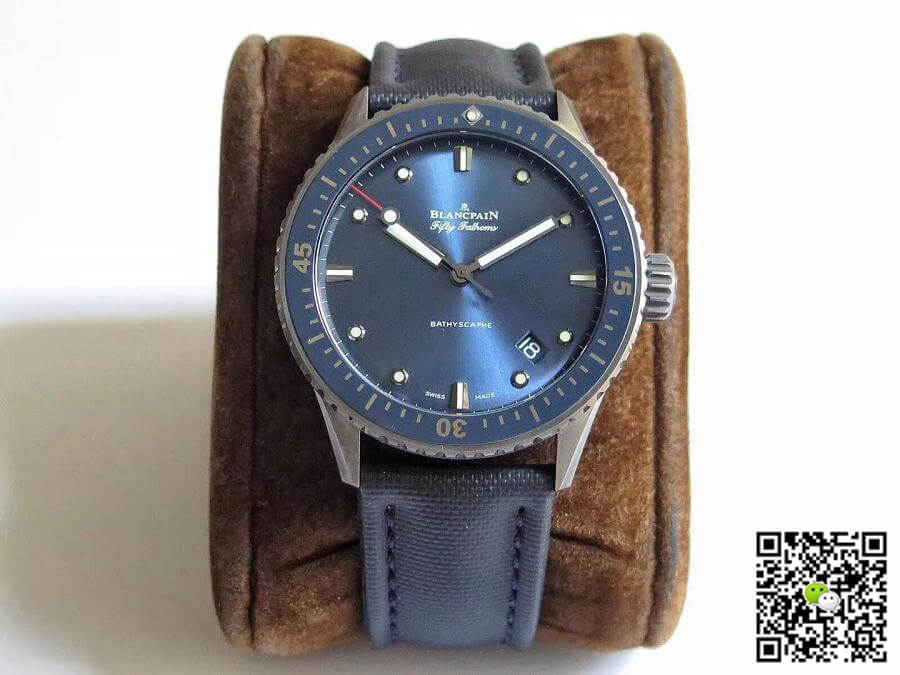 Replica Blancpain Fifty Fathoms Bathyscaphe 5000-0240-O52A ZF Factory Men Watches 1:1 Best Edition Swiss ETA1315 Blue Sunburst Dial