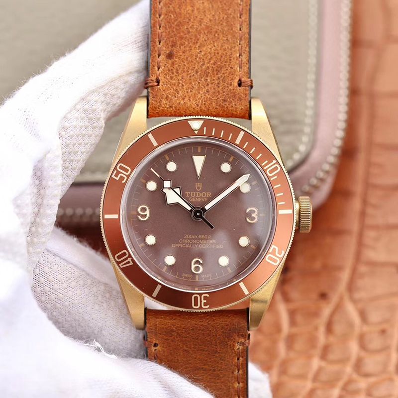 TUDOR Replica Heritage Black Bay Bronze 79250B XF Factory 1:1 Best Edition Swiss ETA 2824 Brown Dial