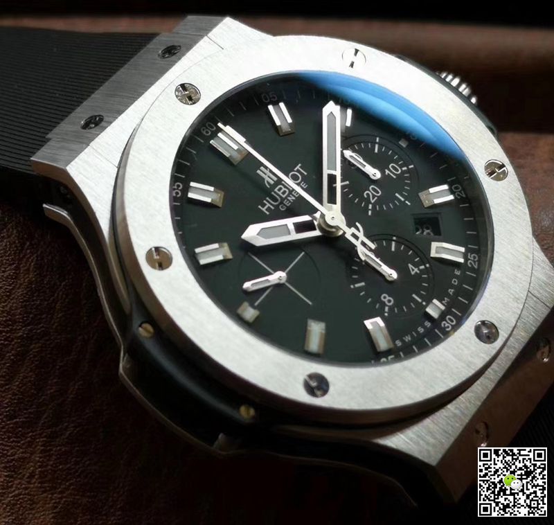 Replica Hublot Big Bang 301.SX.1170.RX 1:1 Best Edition V6 Factory Black Dial Swiss HUB4100