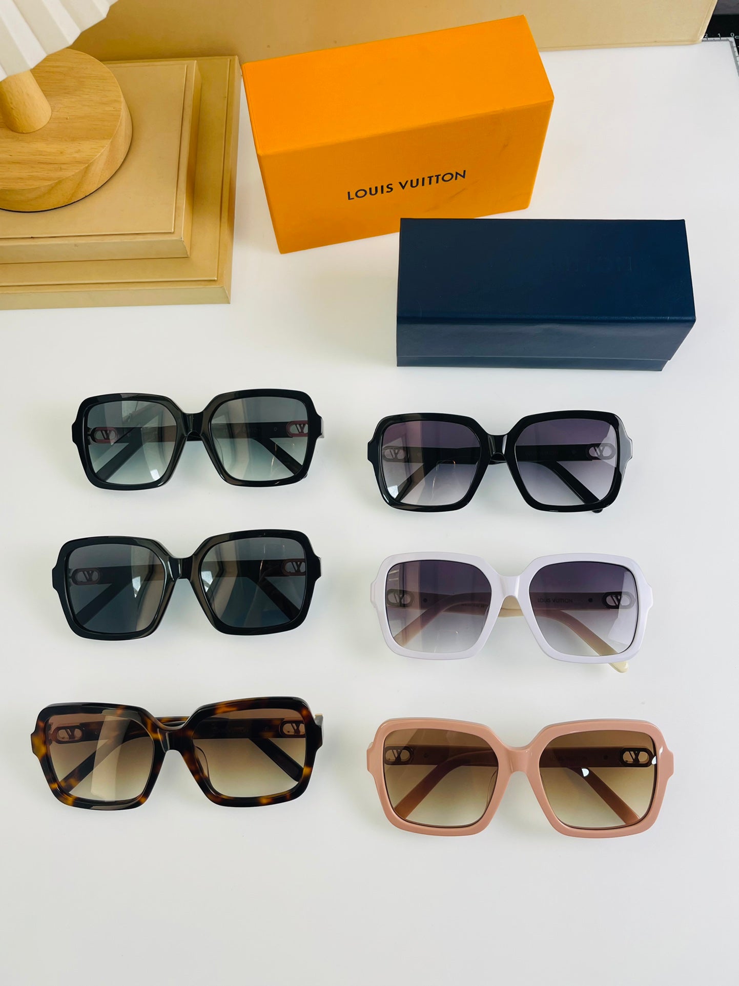 L0vis Vvtt0n Sunglasses