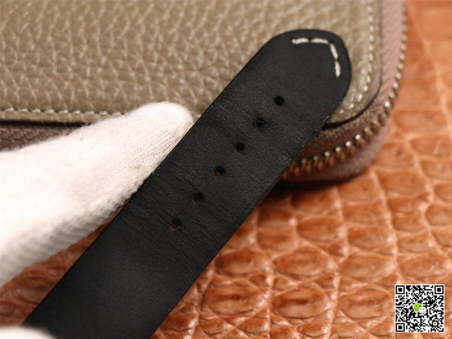 Replica Breitling Navitimer AB01212B1C1A1 1:1 Best Edition V9 Factory Blue Dial