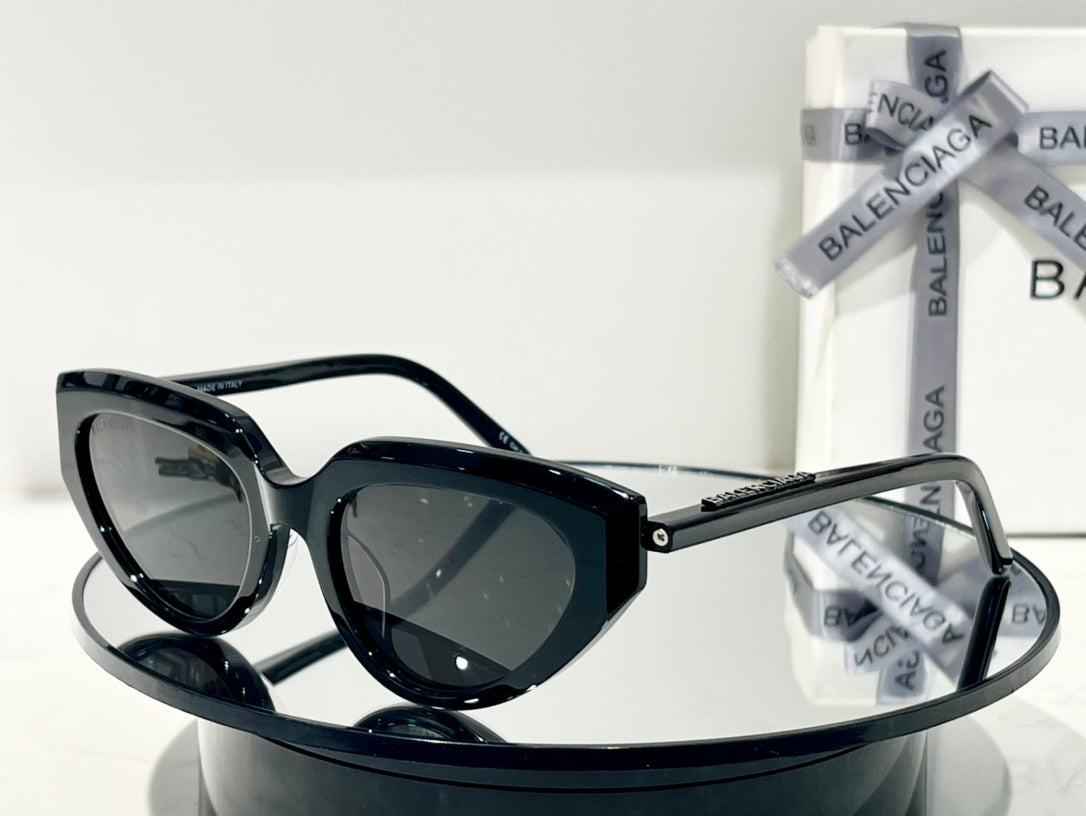 Ba1en*iaga Sunglasses