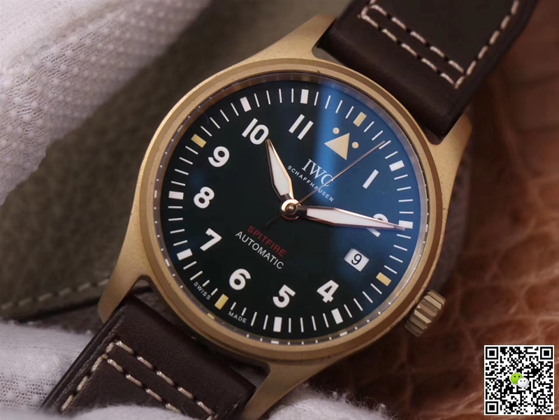 Replica IWC Pilot Spitfire IW326802 1:1 Best Edition MKS Factory Black Dial Swiss ETA9015