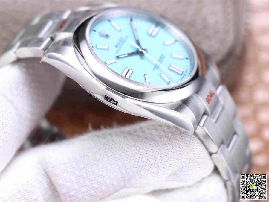 Replica R01ex Oyster Perpetual M124300-0006 1:1 Best Edition EW Factory Stainless Steel