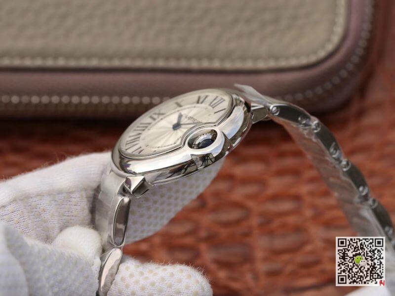 Replica Ballon Bleu De Ca*t1er W6920084 V6 Factory 1:1 Best Edition Swiss Quartz ETA157 Silver Dial