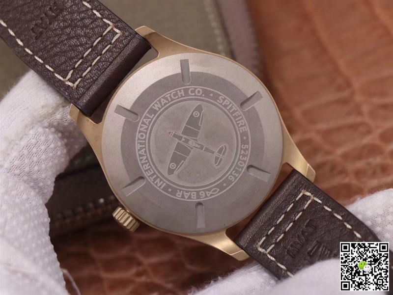 Replica IWC Pilot Spitfire IW326802 1:1 Best Edition MKS Factory Black Dial Swiss ETA9015