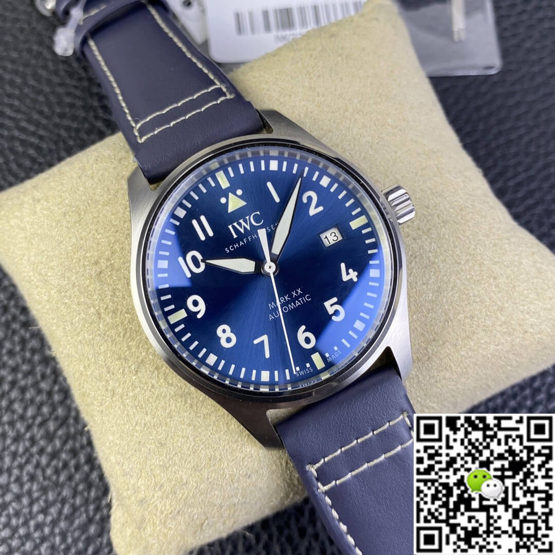Replica IWC Pilot IW328203 1:1 Best Edition M+ Factory Blue Dial