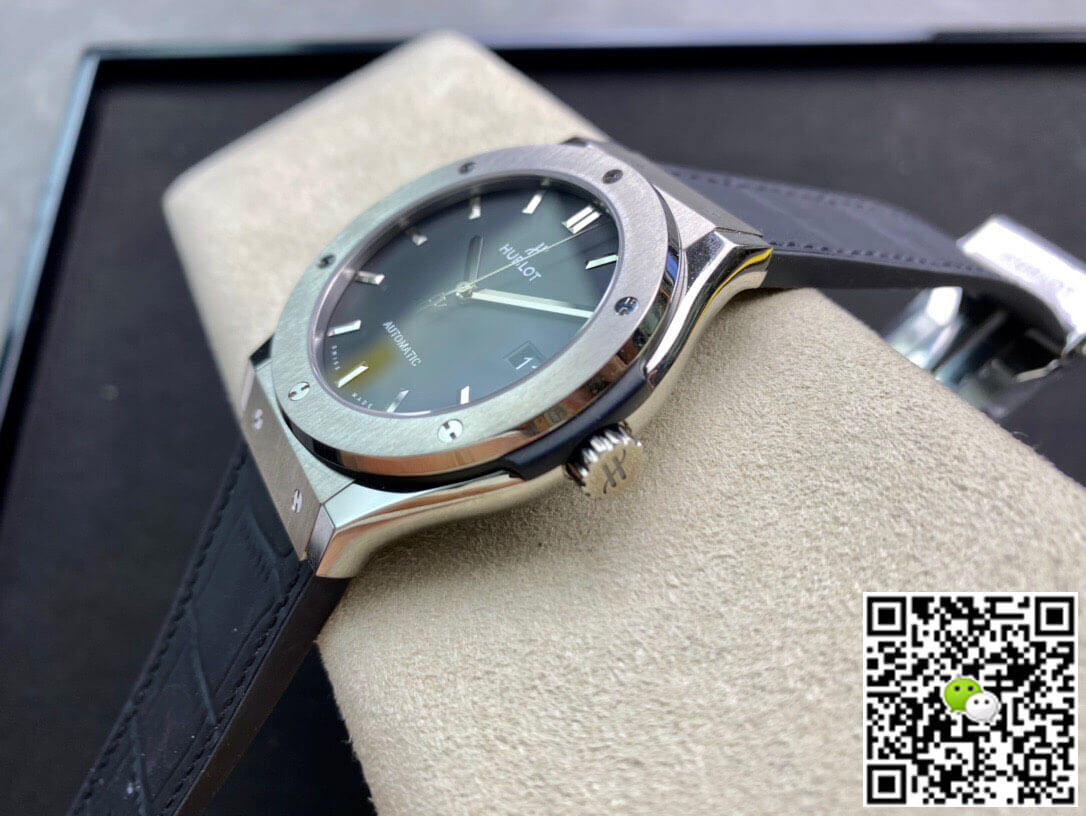 Replica Hublot Classic Fusion 511.NX.1171.LR 42MM 1:1 Best Edition WWF Factory Titanium Case