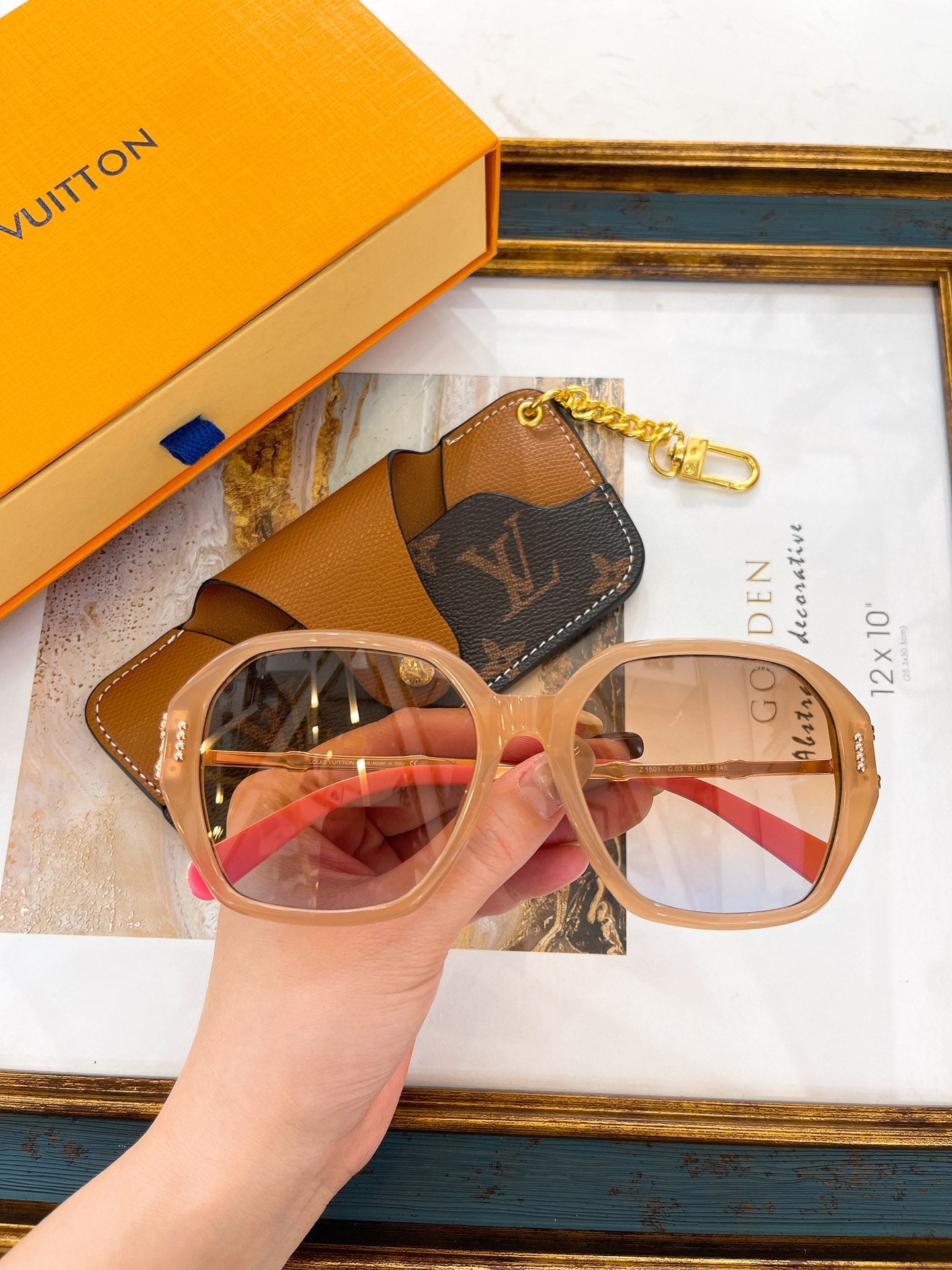 L0vis Vvtt0n Sunglasses