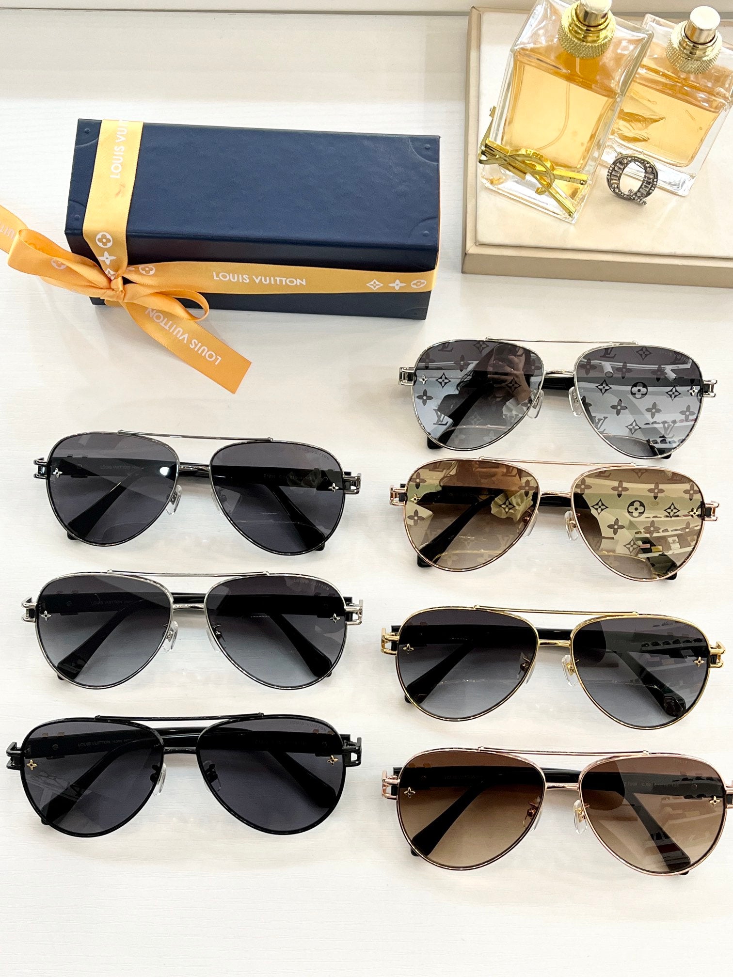 L0vis Vvtt0n Sunglasses