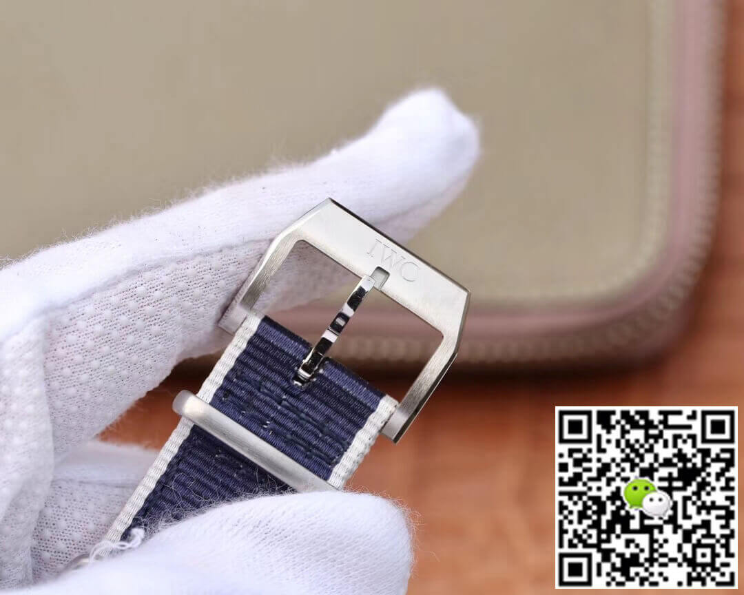 Replica IWC Pilot IW327006 1:1 Best Edition M+ Factory Blue Strap