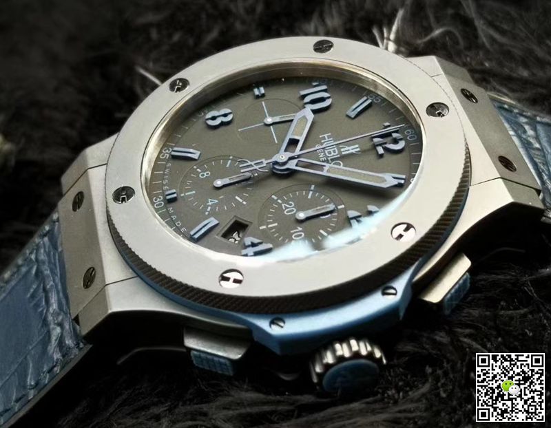 Replica Hublot Big Bang 301.AI.460.RX 1:1 Best Edition V6 Factory Black Ceramic Swiss HUB4100
