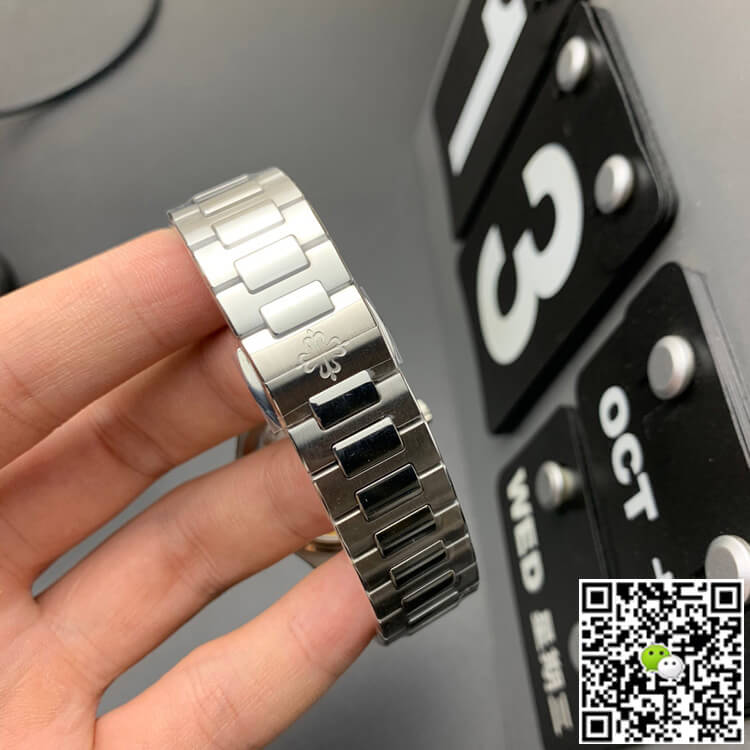 Replica Pat*k Phi1i*pe Nautilus 7118/1A-001 1:1 Best Edition 3K Factory Blue Dial