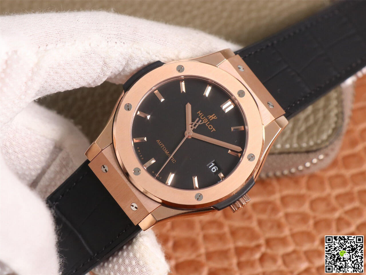 Replica Hublot Classic Fusion 511.OX.1181.LR 1:1 Best Edition WWF Factory Rose Gold Black Dial