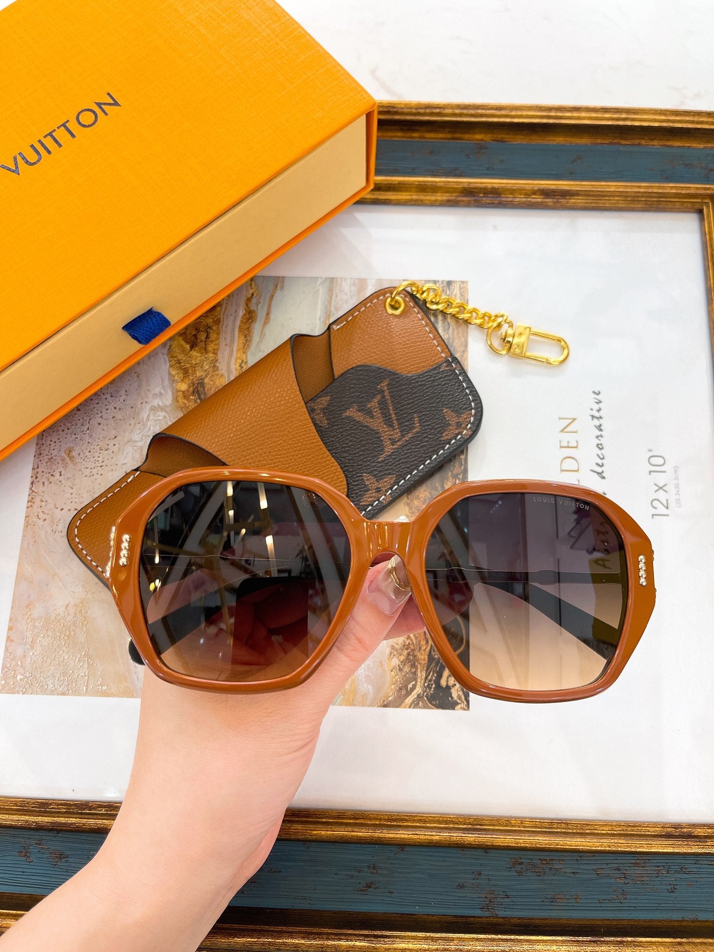 L0vis Vvtt0n Sunglasses