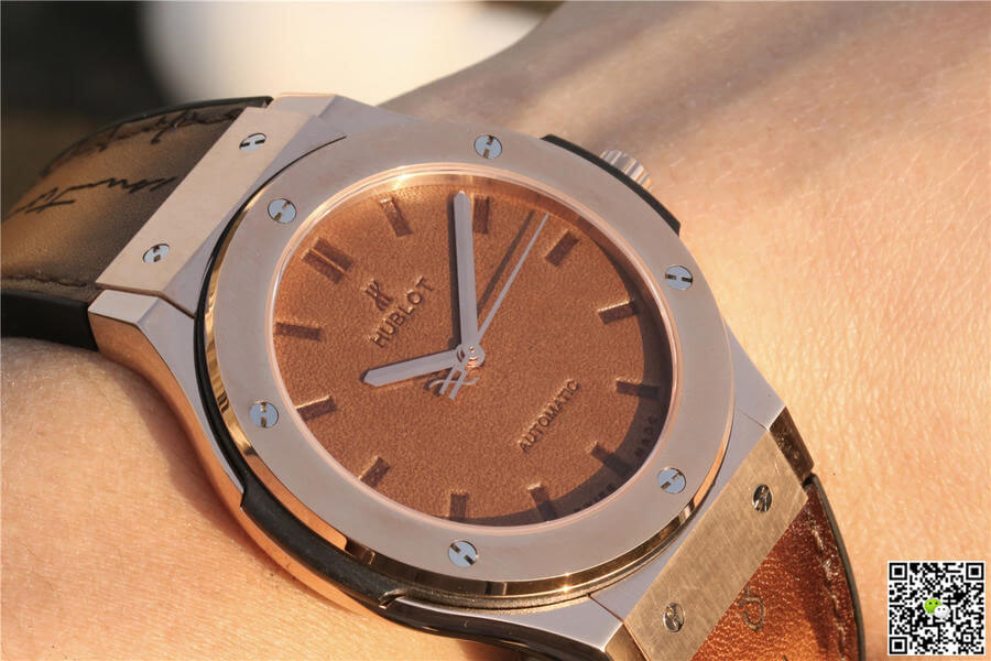 Replica Hublot Classic Fusion 511.OX.0500.VR.BER16 1:1 Best Edition TW Factory Cowhide Dial