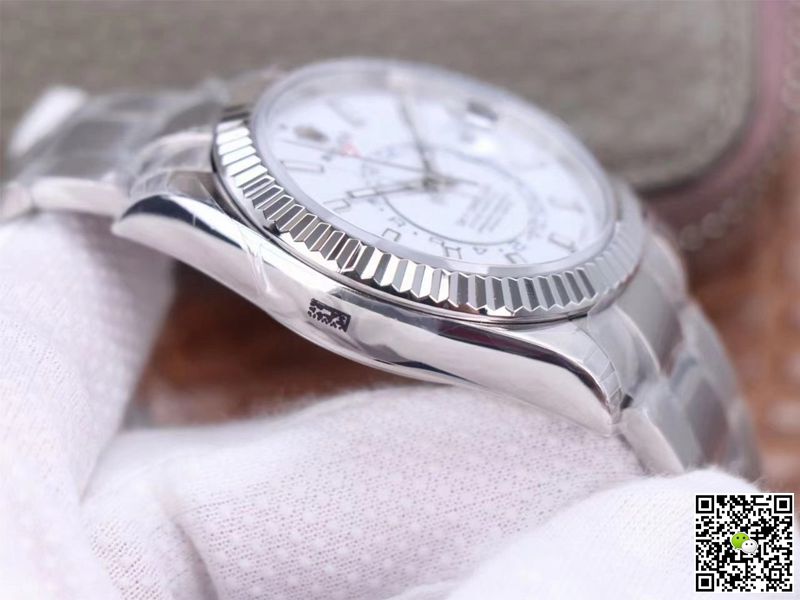 Replica R01ex Sky Dweller M326934-0001 1:1 Best Edition Noob Factory White Dial Swiss ETA9001