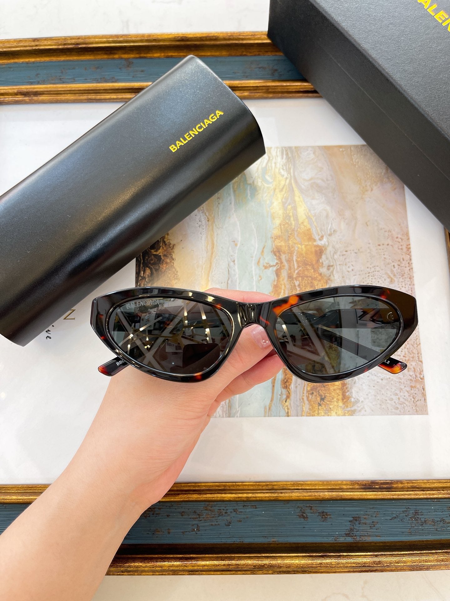 Ba1en*iaga Sunglasses