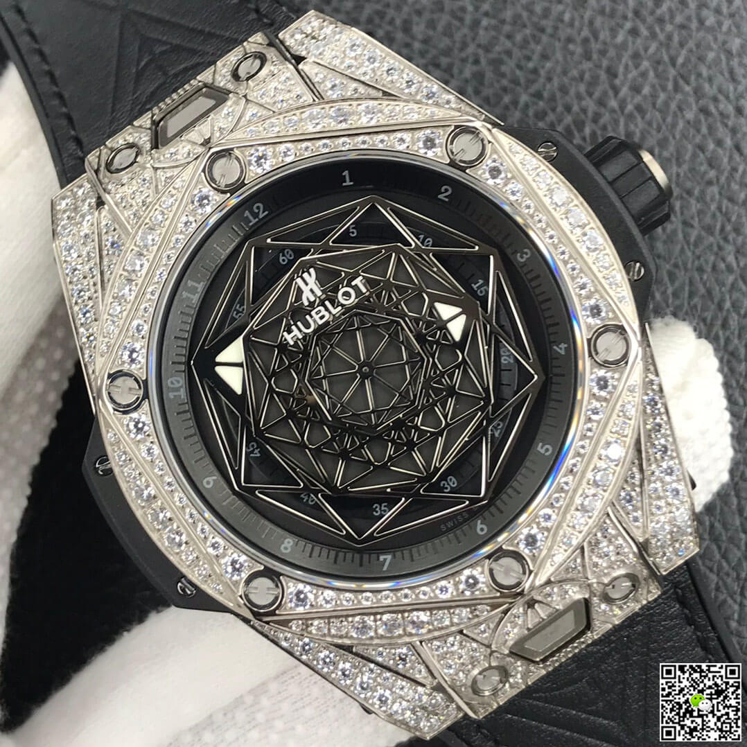 Replica Hublot Big Bang 415.NX.1112.VR.1704.MXM17 1:1 Best Edition WWF Factory Black Dial