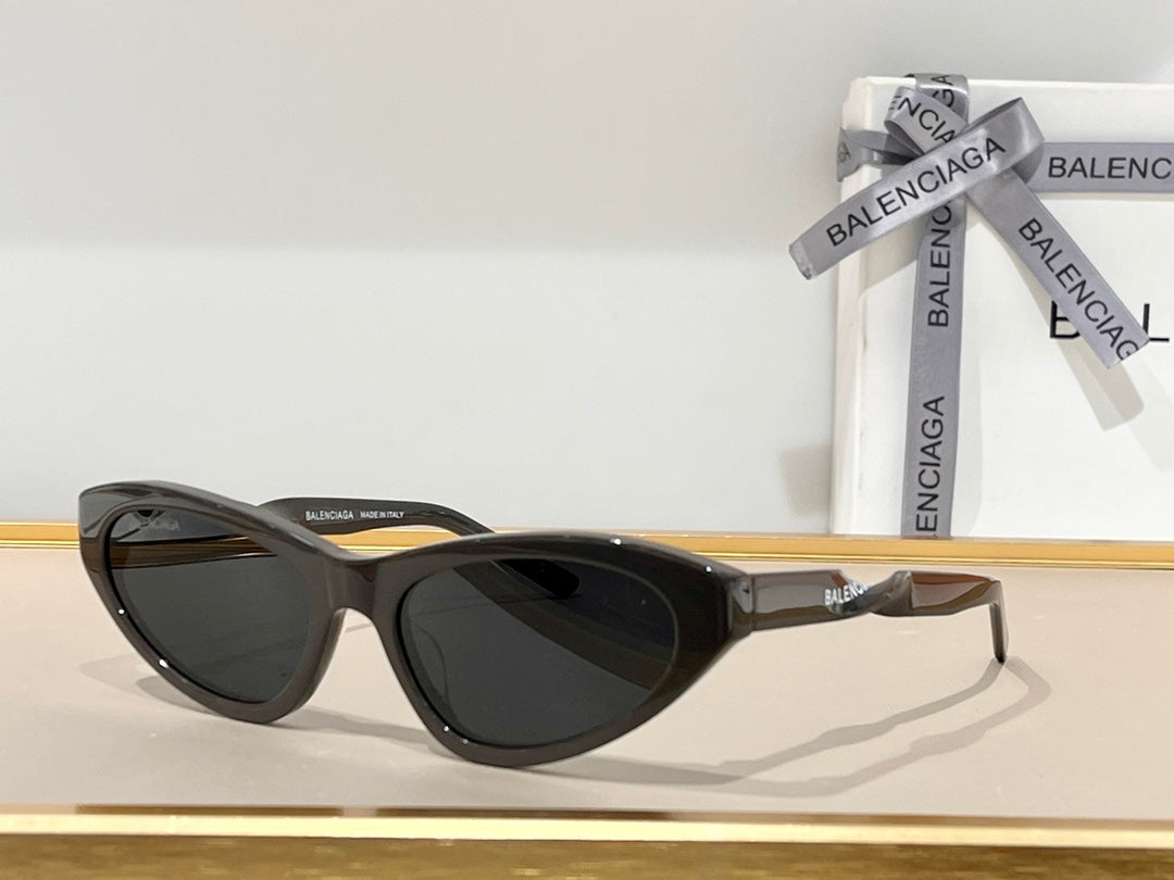 Ba1en*iaga Sunglasses Dupe