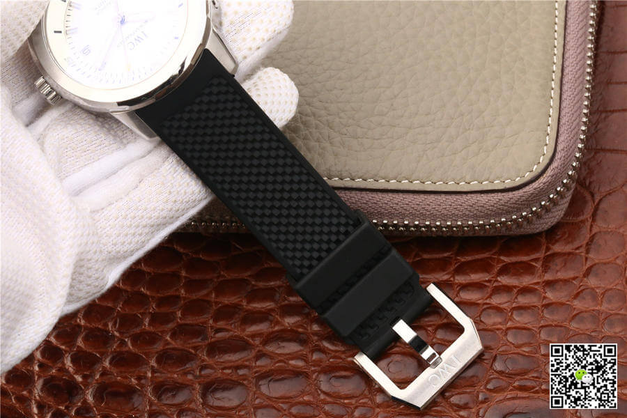 Replica IWC Aquatimer IW329003 1:1 Best Edition V6 Factory Silver White Dial