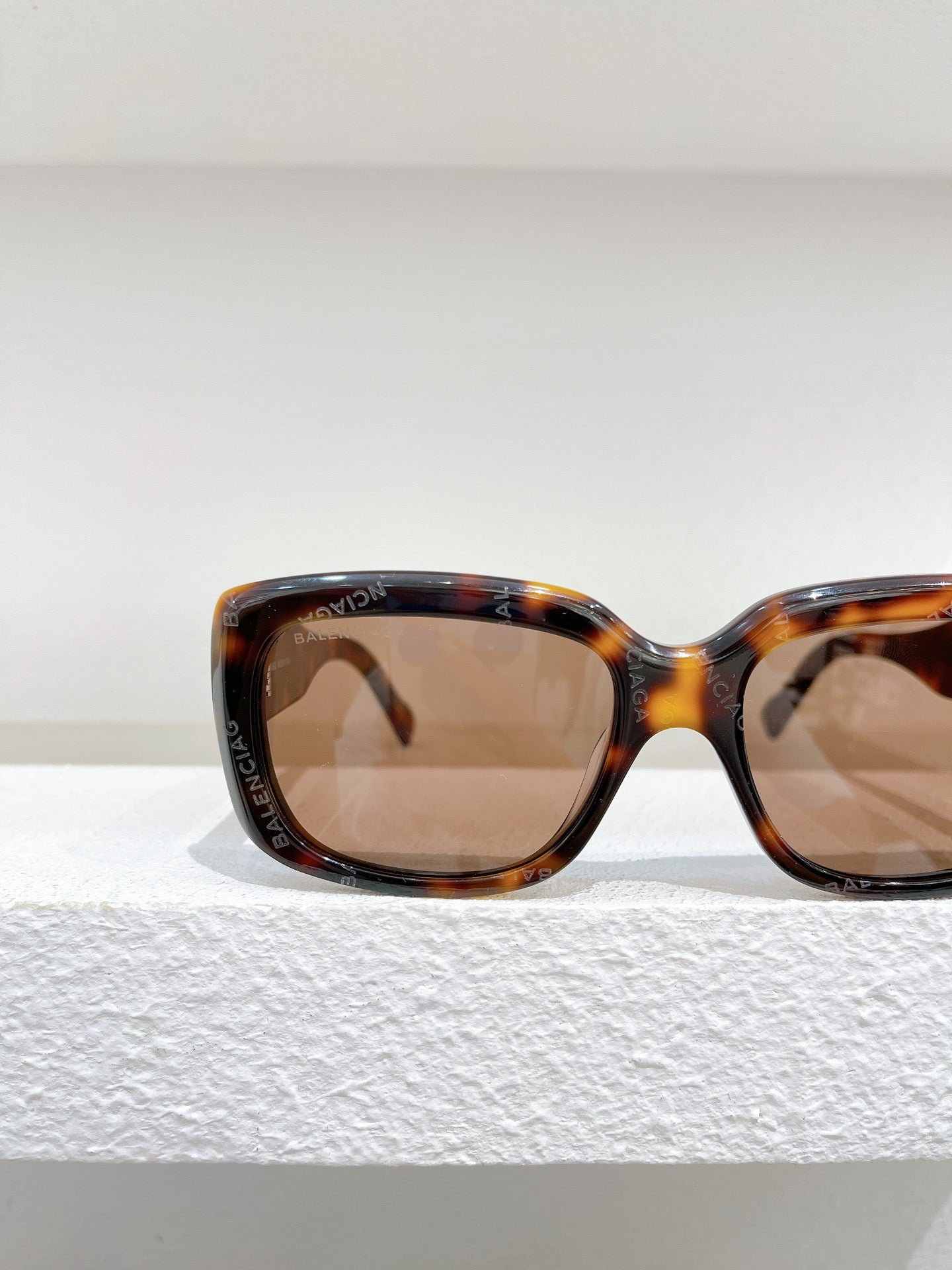 Ba1en*iaga Sunglasses