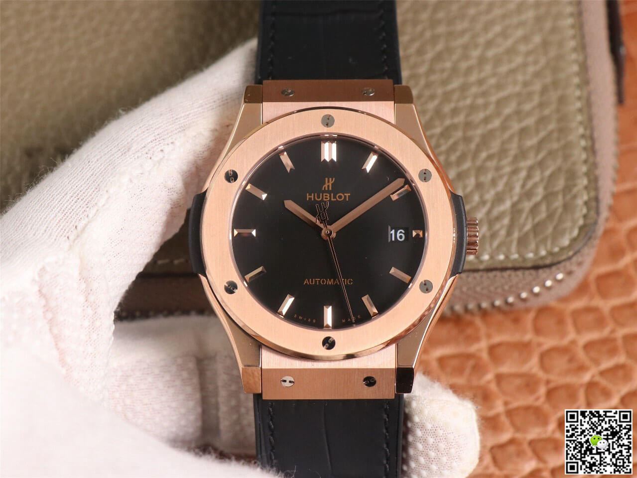 Replica Hublot Classic Fusion 511.OX.1181.LR 1:1 Best Edition WWF Factory Rose Gold Black Dial