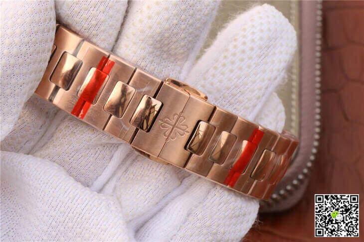 Replica Pat*k Phi1i*pe Nautilus Ladies 7118-1R-010 1:1 Best Edition PF Factory Rose Gold