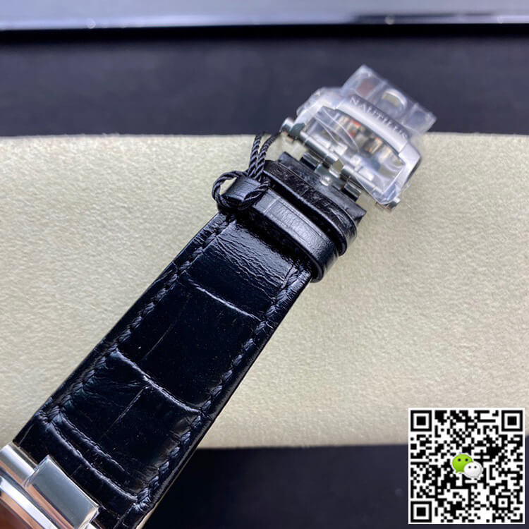 Replica Pat*k Phi1i*pe Nautilus 5711 1:1 Best Edition 3K Factory Blue Dial Cowhide Strap