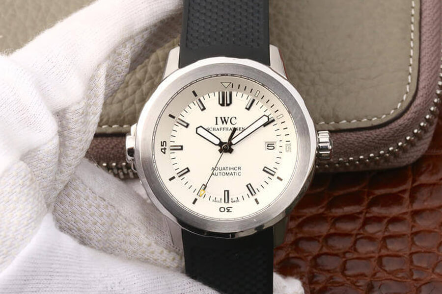 Replica IWC Aquatimer IW329003 1:1 Best Edition V6 Factory Silver White Dial