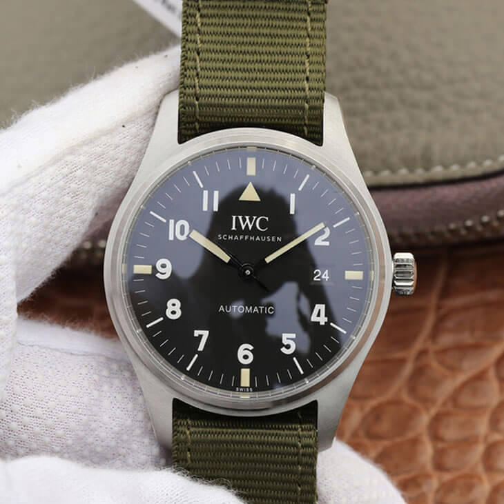 Replica IWC Pilot IW327007 1:1 Best Edition M+ Factory Black Dial
