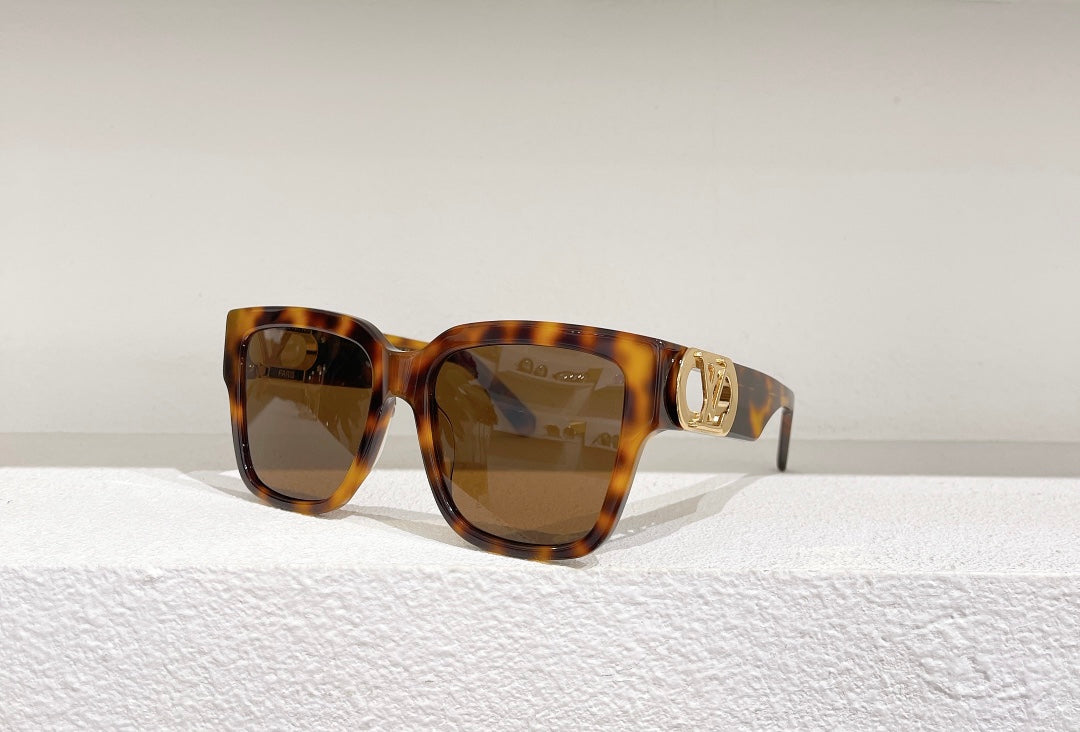 LV Sunglasses Dupe