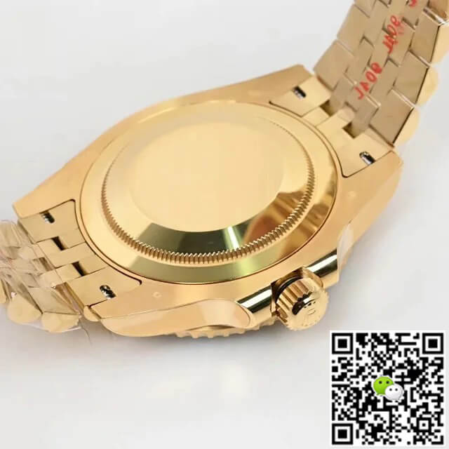 Replica R01ex GMT Master II M126718grnr-0001 1:1 Best Edition EW Factory Black Dial