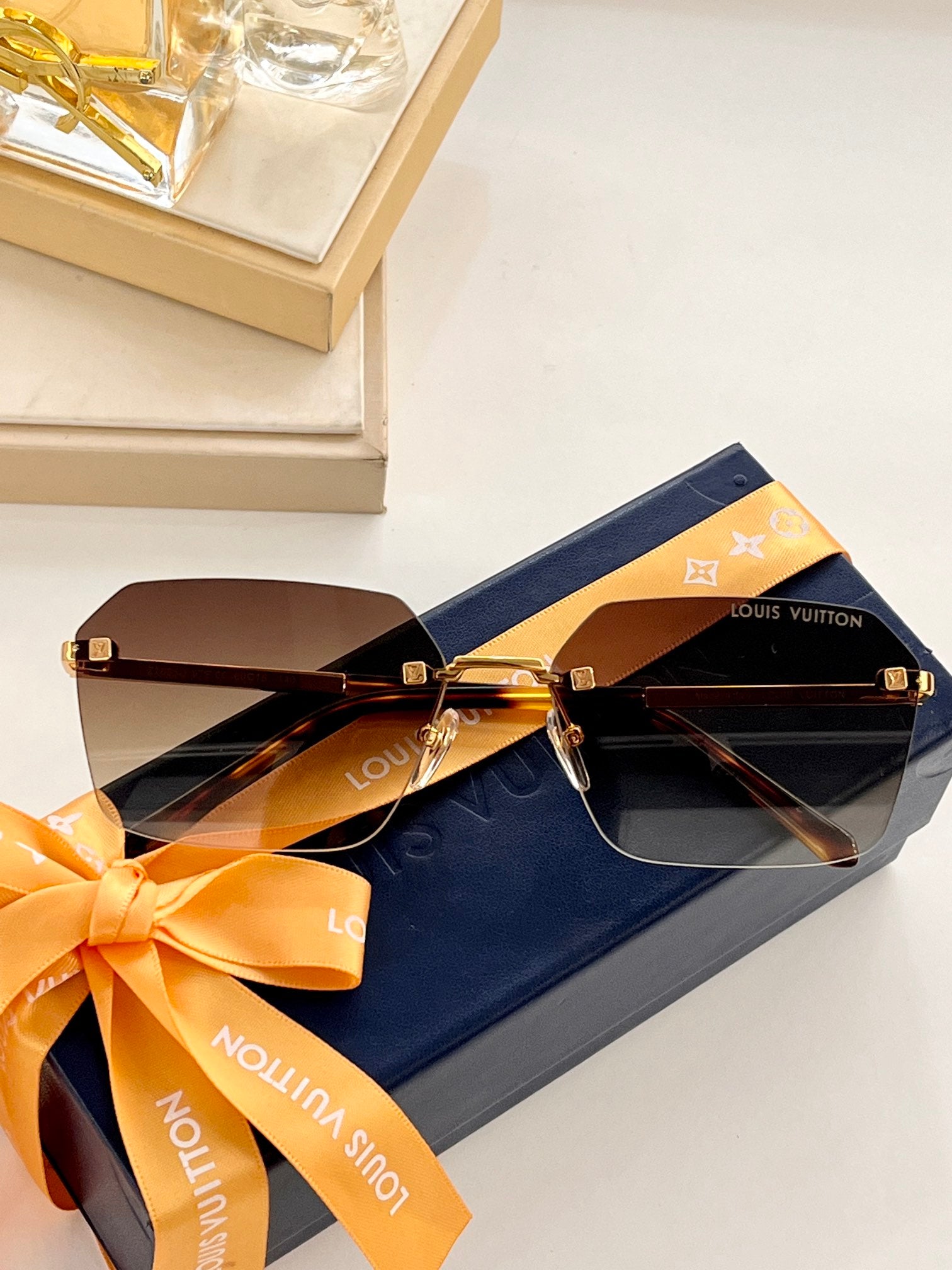 LV Sunglasses Dupe