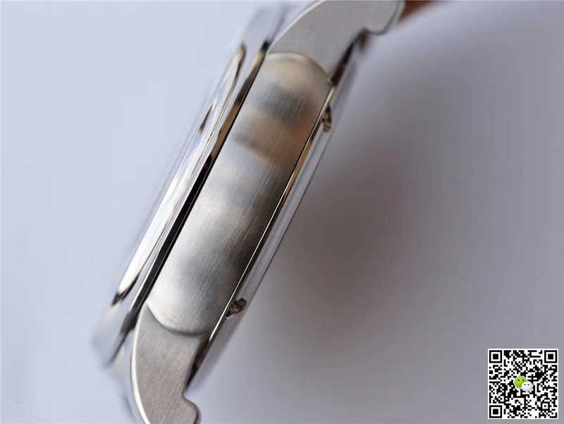 Replica Roger Dubuis Hommage RDDBHO0562 1:1 Best Edition JB Factory Silver Dial Swiss RD100