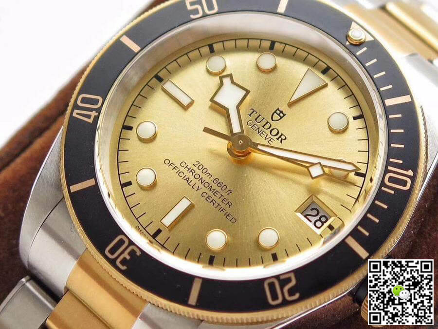 TUDOR Replica Heritage Black Bay M79733N-0004 ZF Factory 1:1 Best Edition Swiss ETA2824-2 S*perlumed Dome-shaped Yellow Gold Dial