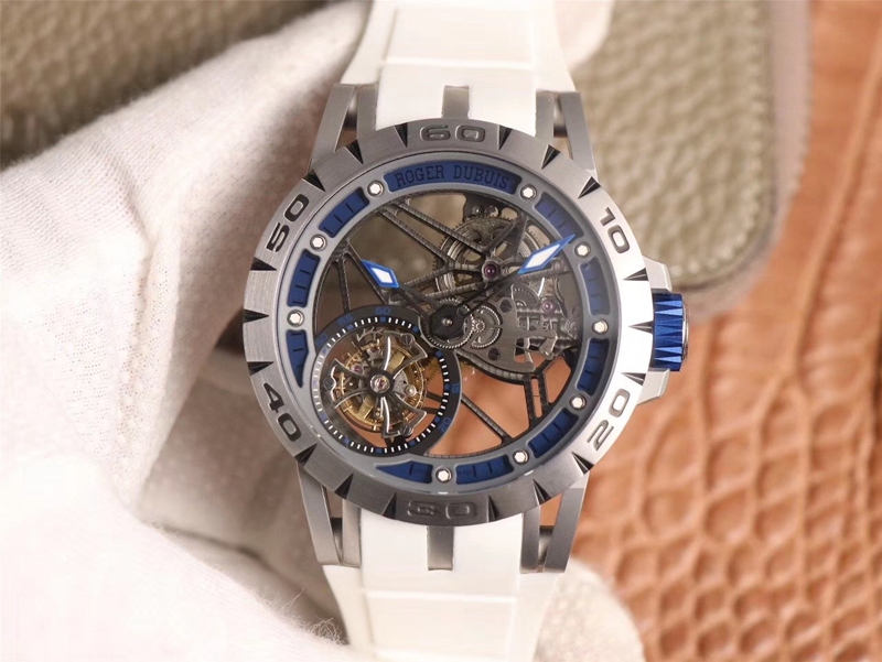 Replica Roger Dubuis Excalibur RDDBEX0622 Tourbillon JB Factory 1:1 Best Edition Blue Hollow Dial Swiss RD505SQ
