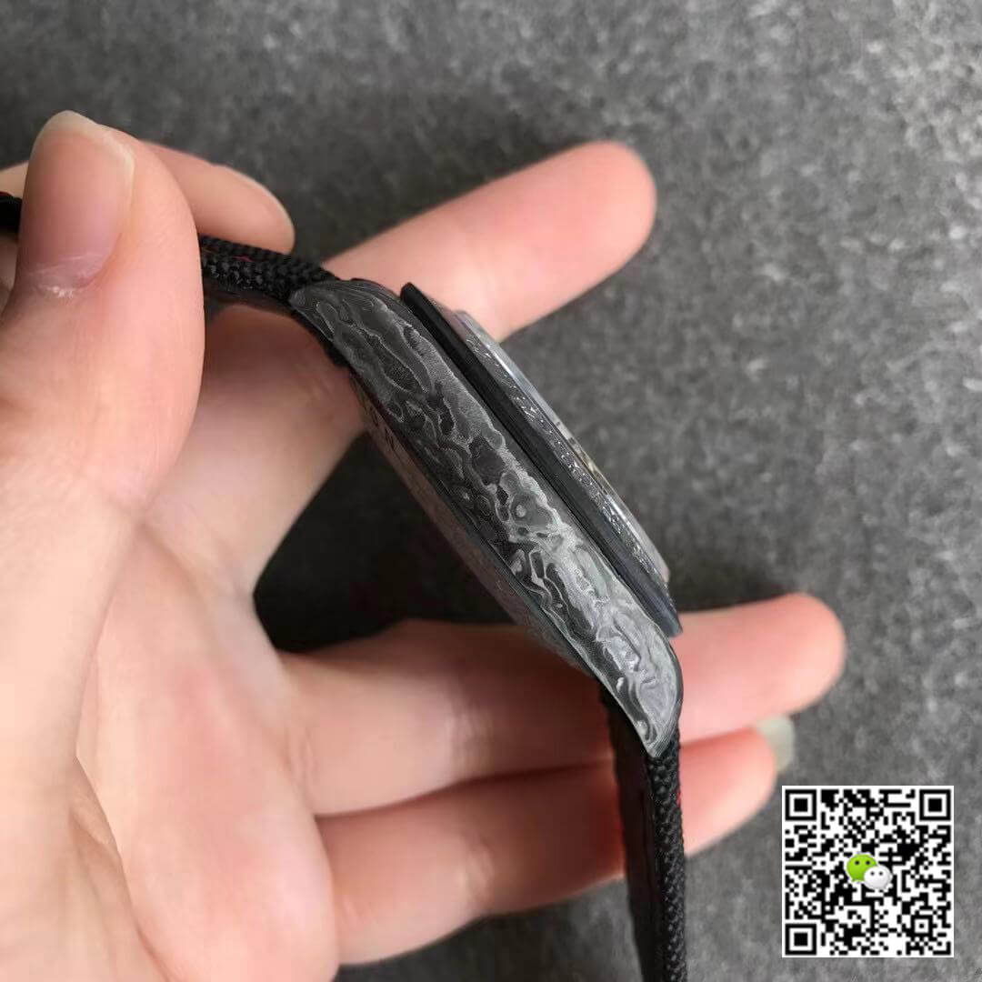 Replica R01ex Daytona Cosmograph Carbon Fiber Diw Customized Version 1:1 Best Edition Noob Factory Black Dial