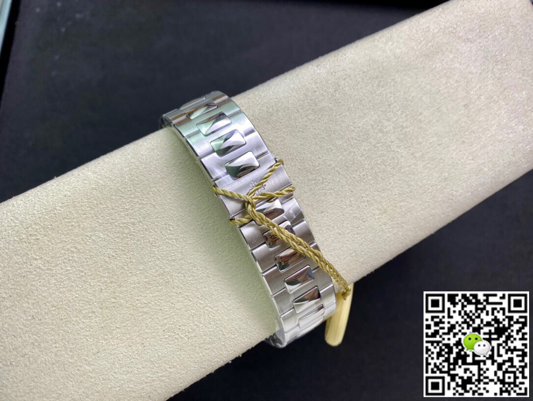 Replica Pat*k Phi1i*pe Nautilus 5711/1A 1:1 Best Edition PPF Factory Olive Green Dial