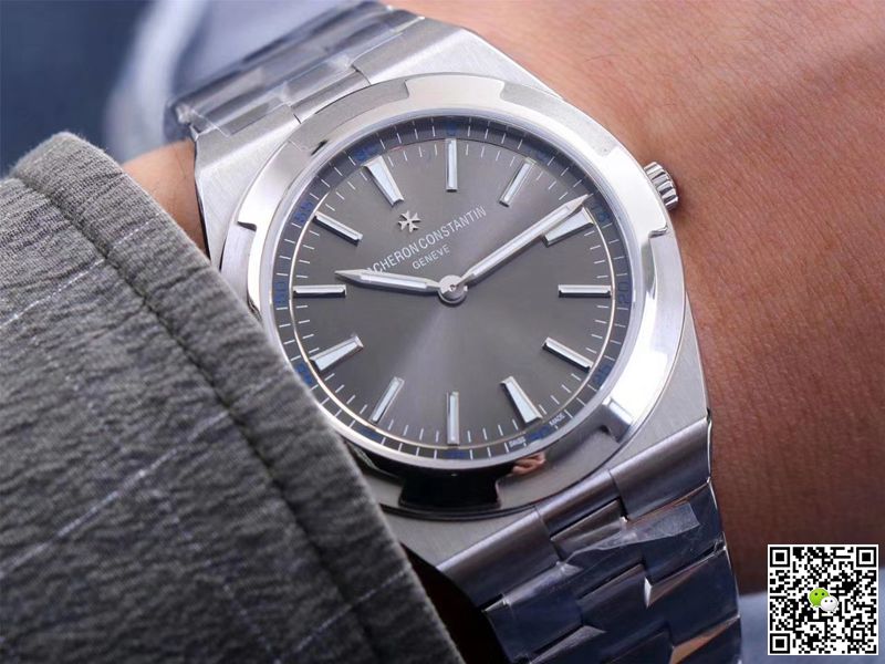 Replica Vacheron C0nstan1n Overseas 2000V/120G-B122 1:1 Best Edition XF Factory Gray Dial Swiss VC1120
