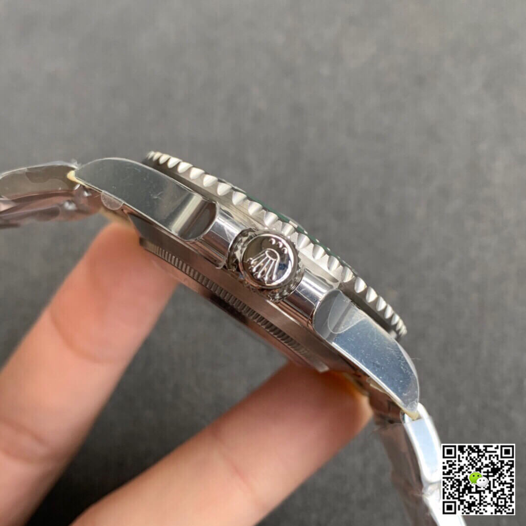 R01ex Submariner Replica 116610LV 40MM 1:1 Best Edition ZZ Factory V2S Green Bezel